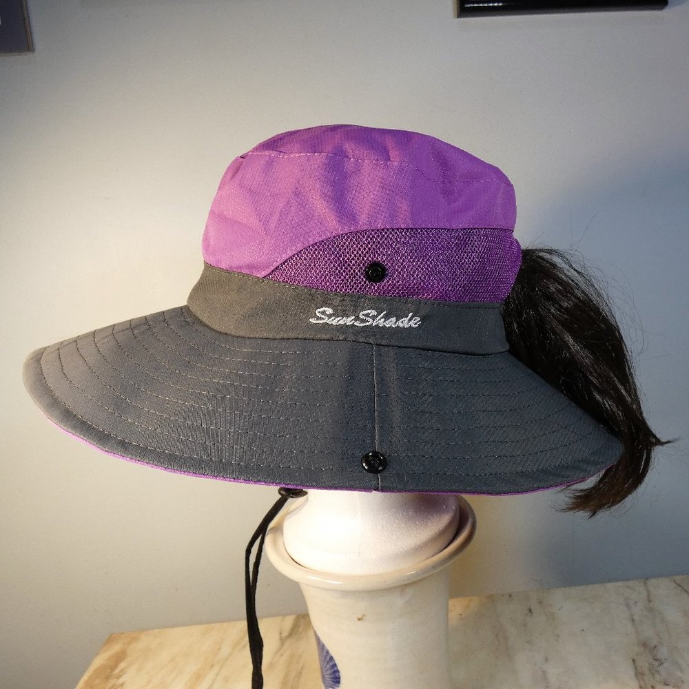 NiB Fun Sun Protection! Unisex Wide Brim Safari, Sun, Fishing Hat Ponytail hold